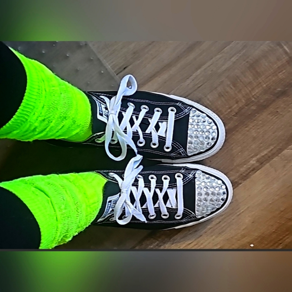 BEAUTIFUL Customized Converse